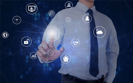 CRM系統幫助企業實現從“紅?！钡健八{海”的跨越